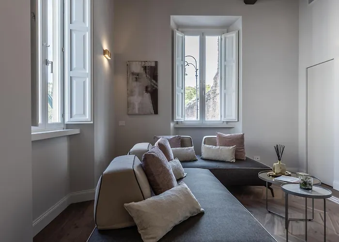 Porta Trastevere Palace Appartement